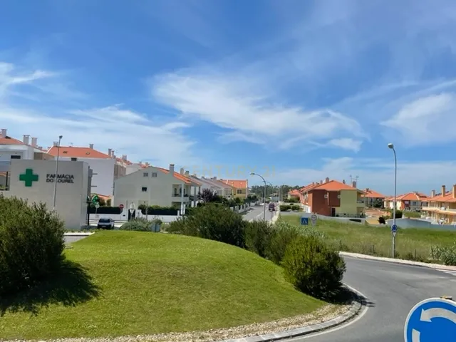 Sintra Lourel - lote de terreno urbano 3,639,75m2 - Image 2