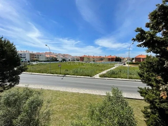 Sintra Lourel - lote de terreno urbano 3,639,75m2 - Image 11