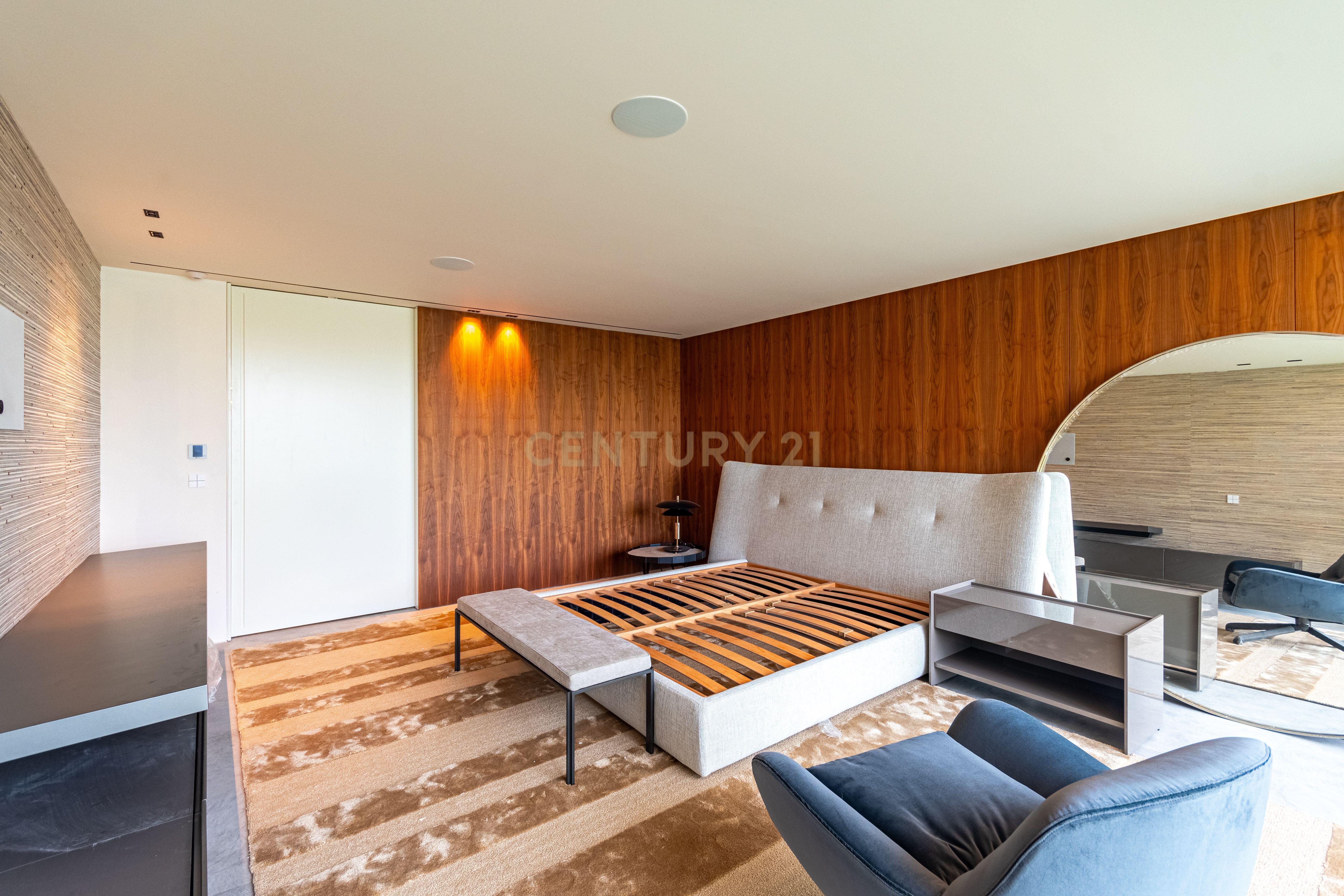 VILLA SPECIALE - MORADIA T4 COM DECORAÇÃO INCLUÍDA EM ALCOCHETE - Image 42