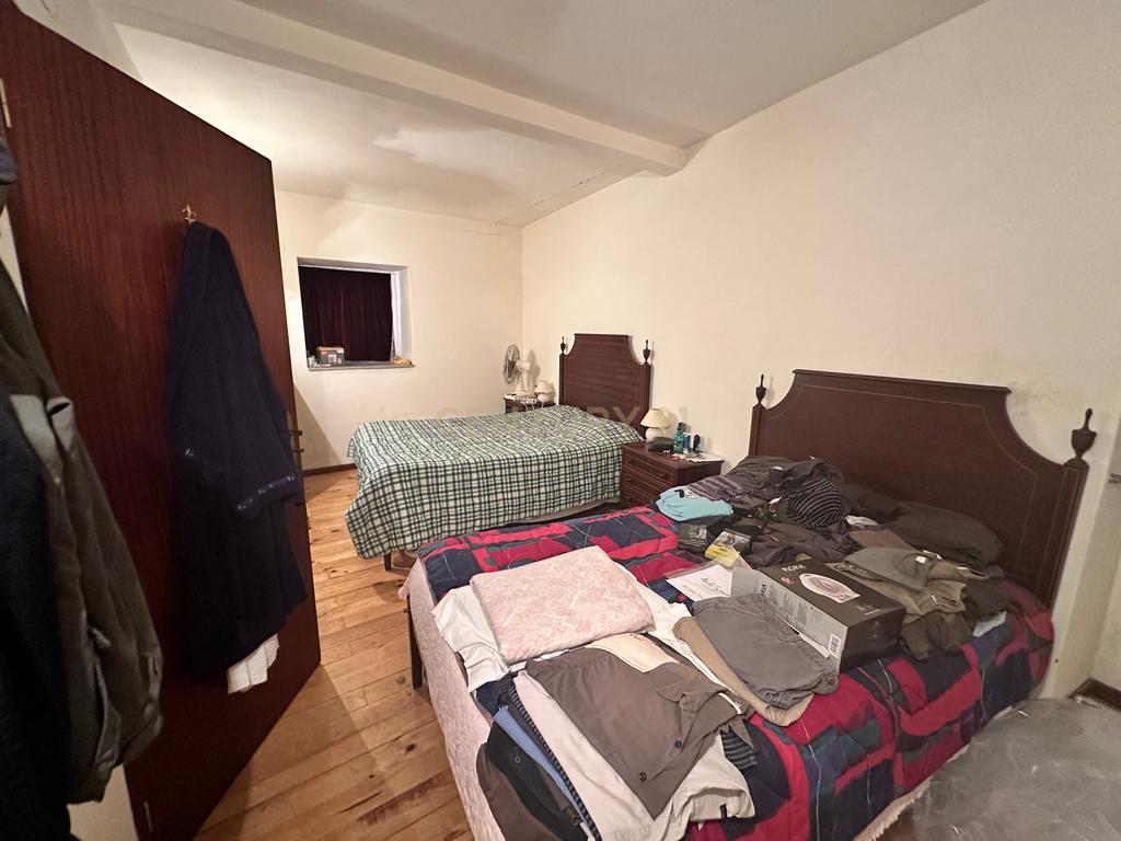 Moradia T4 em Escalhão, Figueira Castelo Rodrigo - Image 65