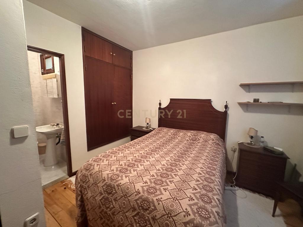 Moradia T4 em Escalhão, Figueira Castelo Rodrigo - Image 66