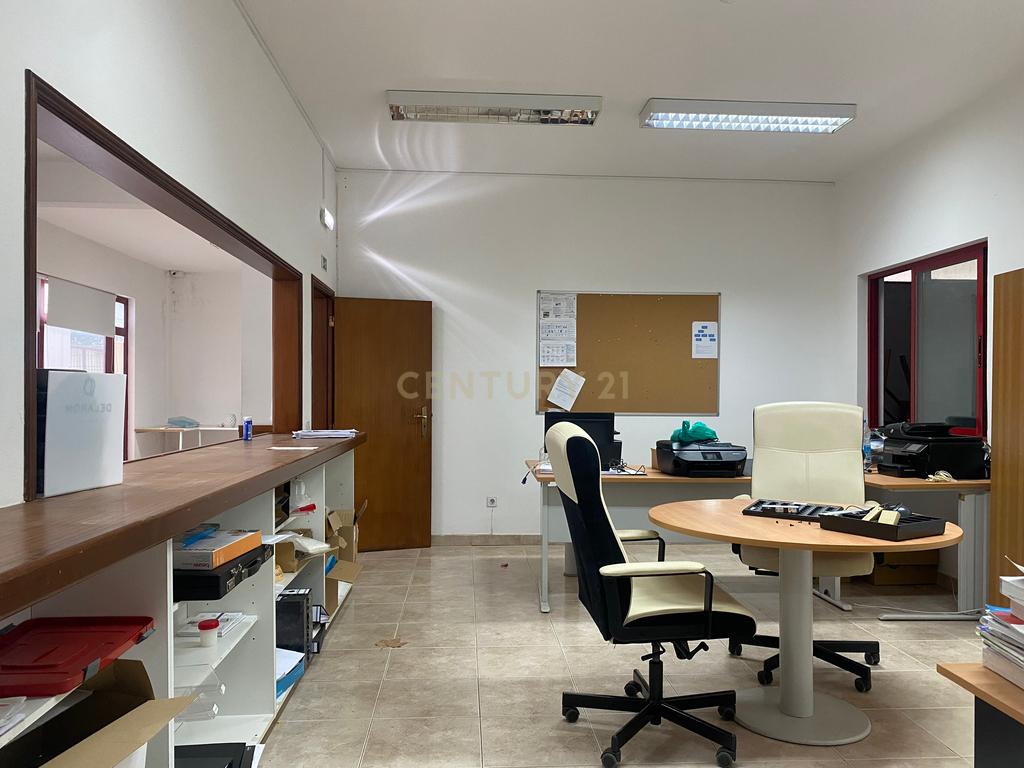 Armazém 1545m2 Ermidas do Sado - Image 11