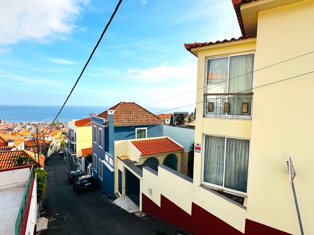 Moradia T3 - Funchal - Image 25