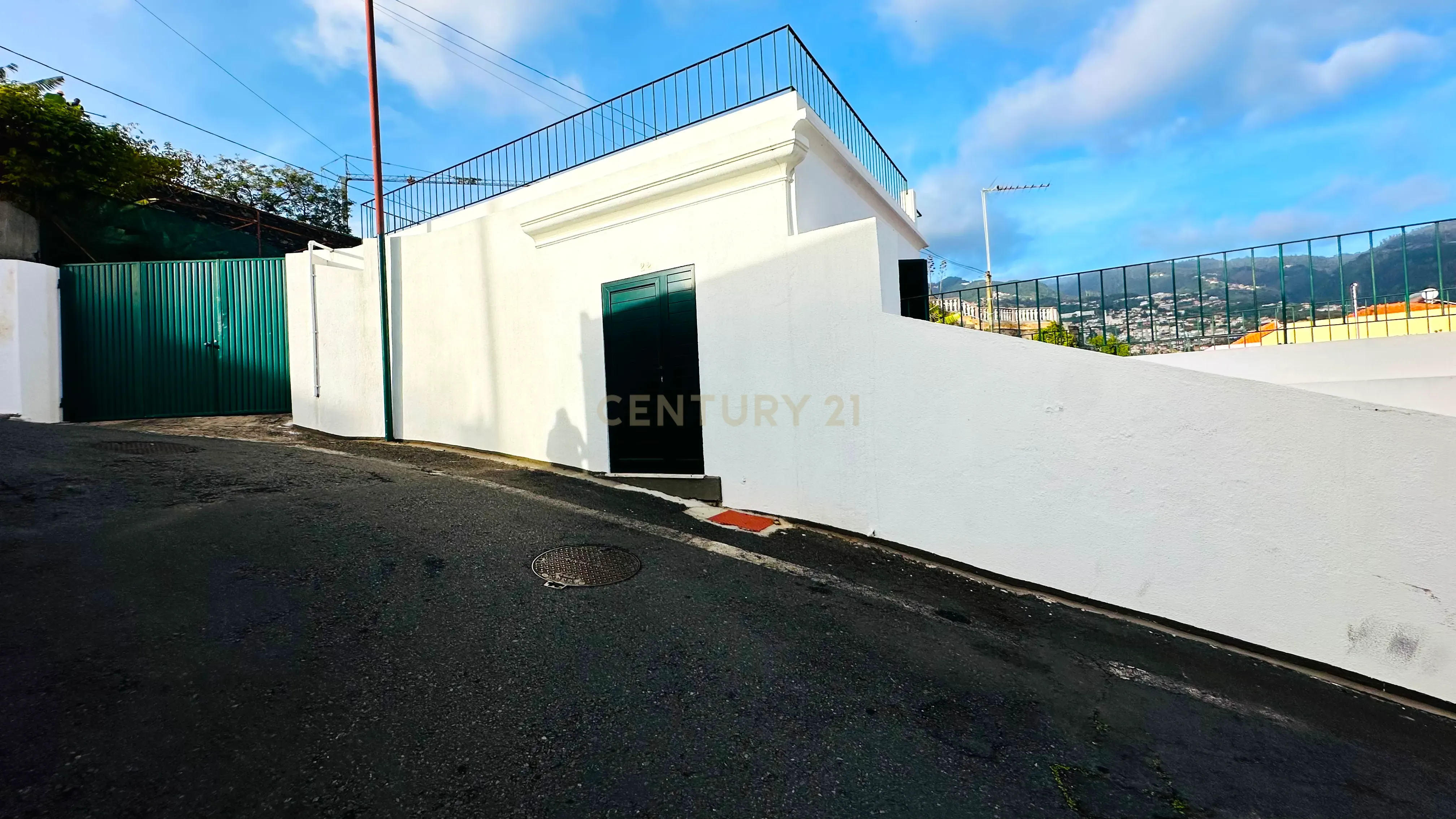 Moradia T3 - Funchal - Image 19