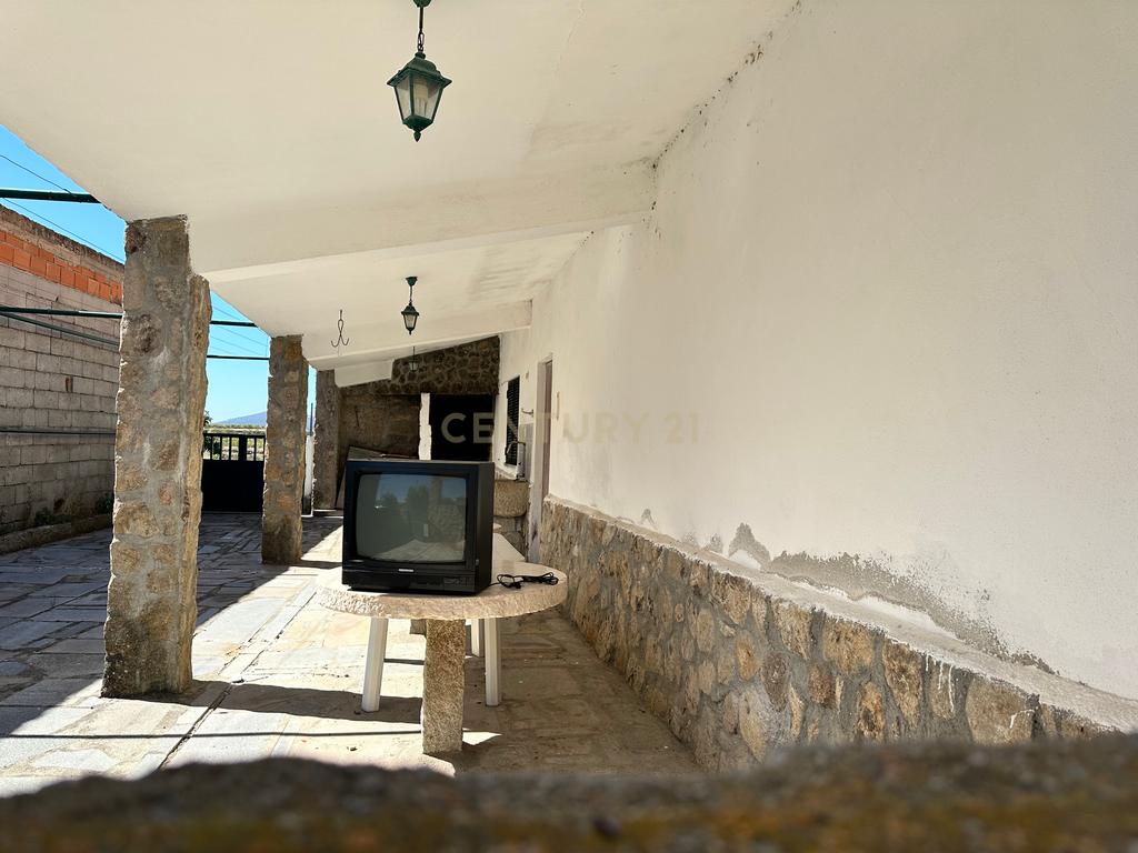 Moradia T4 em Escalhão, Figueira Castelo Rodrigo - Image 37