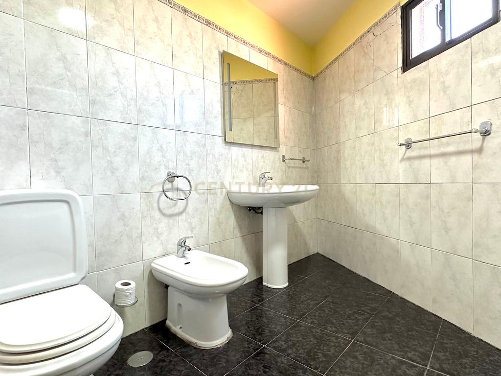 VENDE-SE | 2 CASAS + 1 TERRENO | CANDELÁRIA, RIBEIRA BRAVA - Image 21