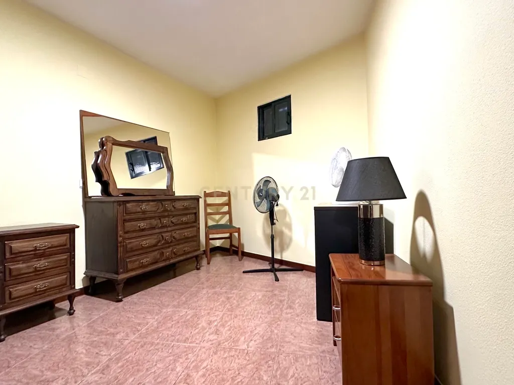 VENDE-SE | 2 CASAS + 1 TERRENO | CANDELÁRIA, RIBEIRA BRAVA - Image 22