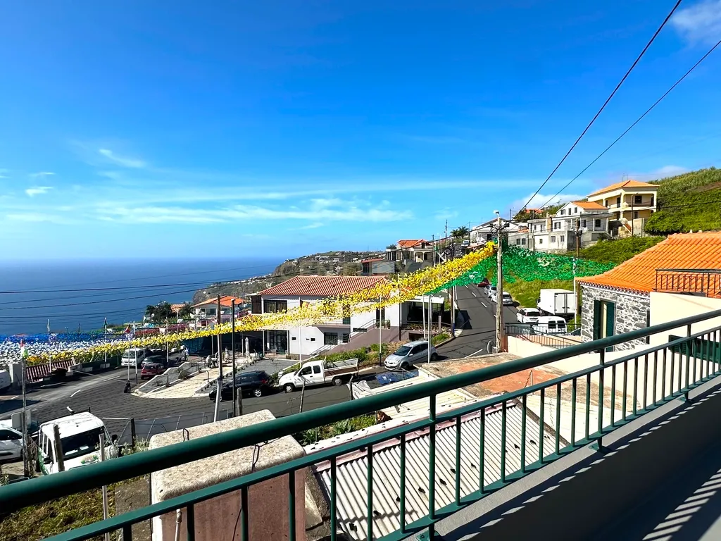 VENDE-SE | 2 CASAS + 1 TERRENO | CANDELÁRIA, RIBEIRA BRAVA - Image 15