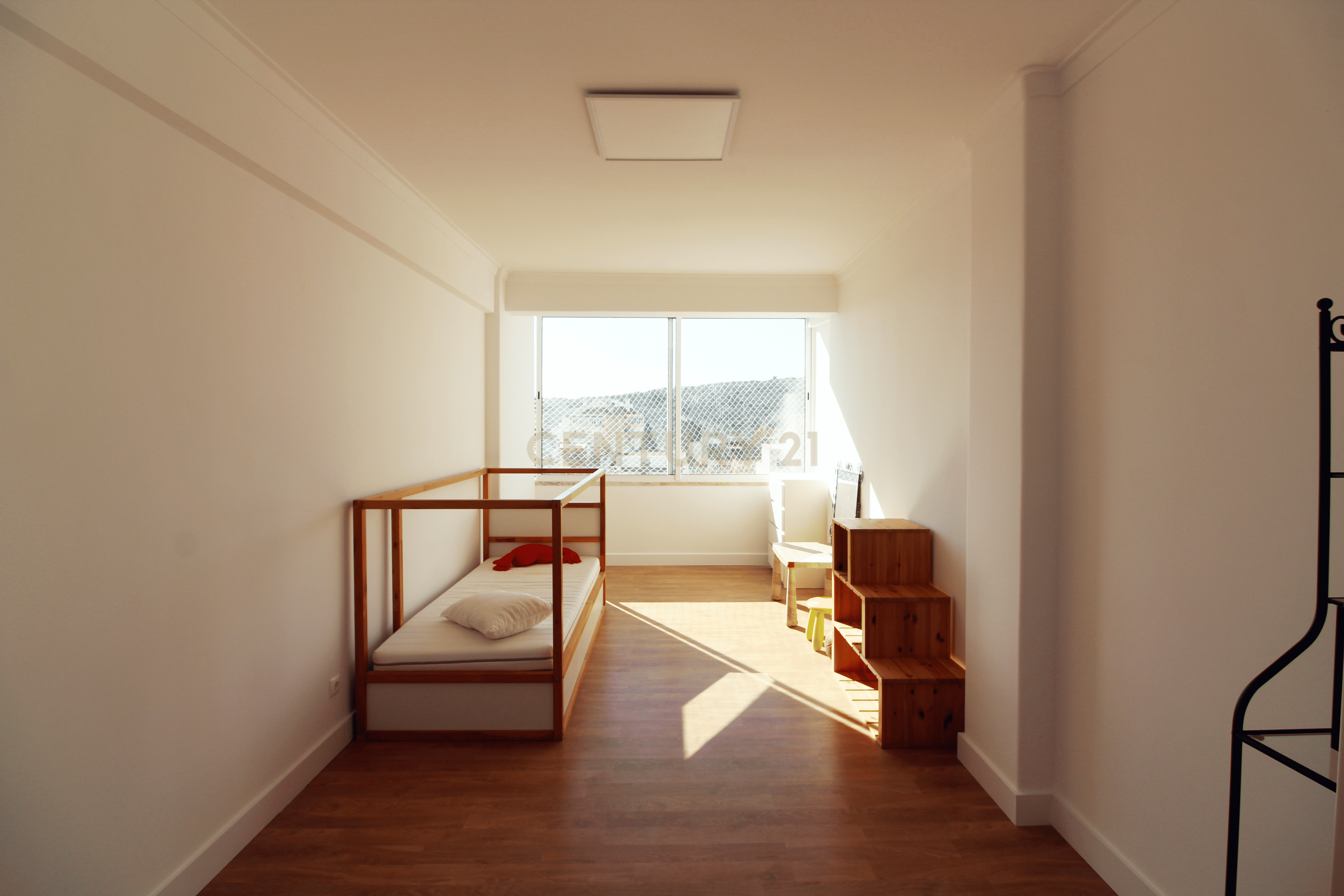 Apartamento T2 em Benfica - Arrendado, contrato recente. - Image 16