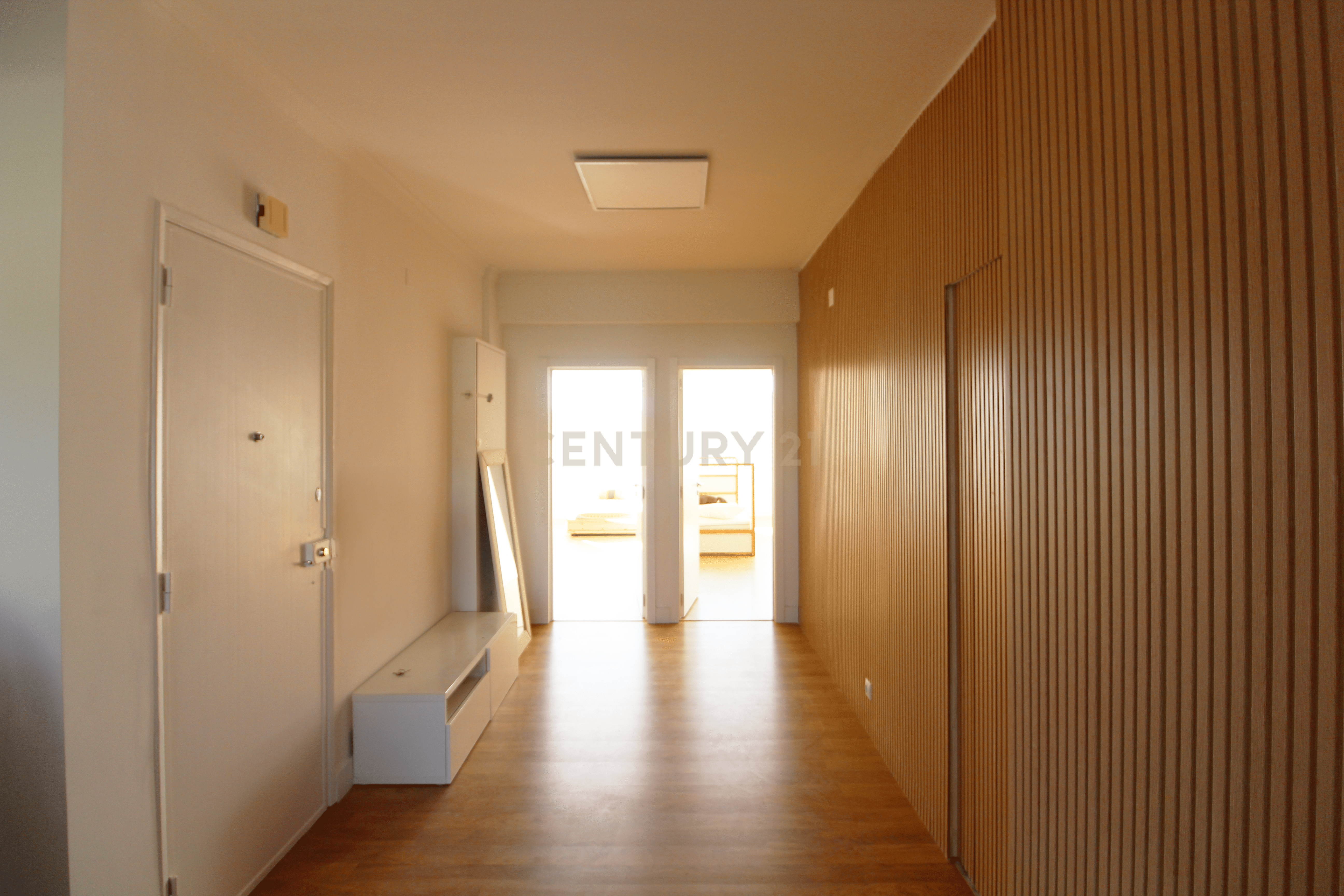 Apartamento T2 em Benfica - Arrendado, contrato recente. - Image 15
