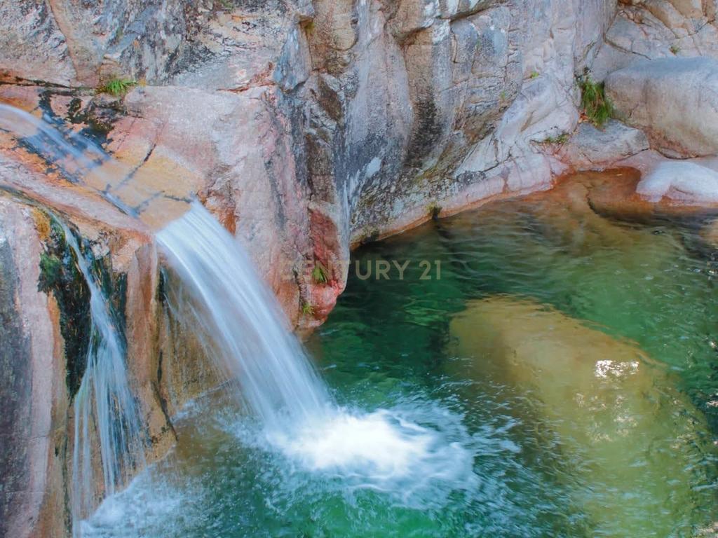 Apartamento T2 de Luxo novos no centro da Vila do Gerês Fração F - Image 19