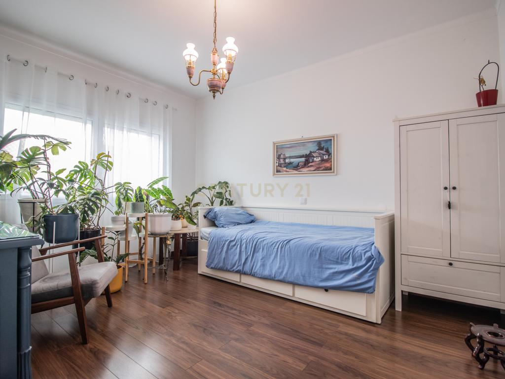 Moradia T8 com piso térreo adaptado, pátio interior, churrasqueira, jardim e horta no Paião, Figueira da Foz - Image 52