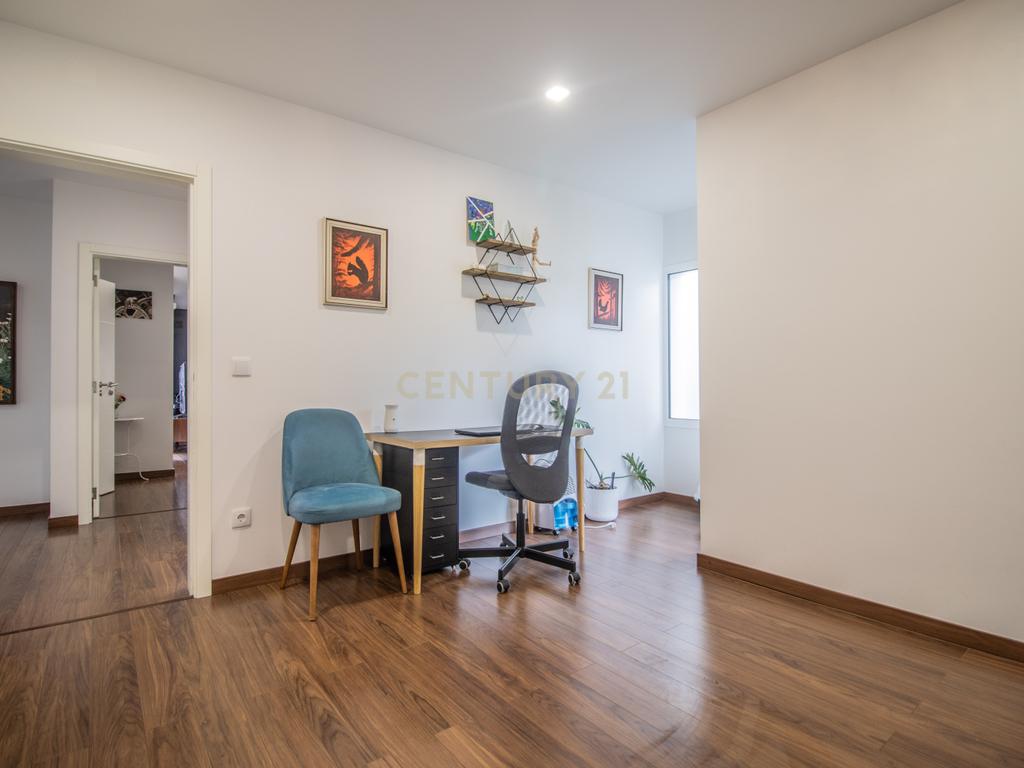 Moradia T8 com piso térreo adaptado, pátio interior, churrasqueira, jardim e horta no Paião, Figueira da Foz - Image 18
