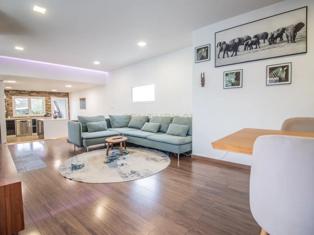 Moradia T8 com piso térreo adaptado, pátio interior, churrasqueira, jardim e horta no Paião, Figueira da Foz - Image 20