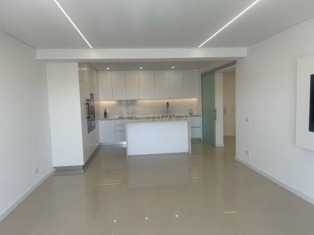 Apartamento com vista deslumbrante sobre a Marina de Vilamoura! - Image 18