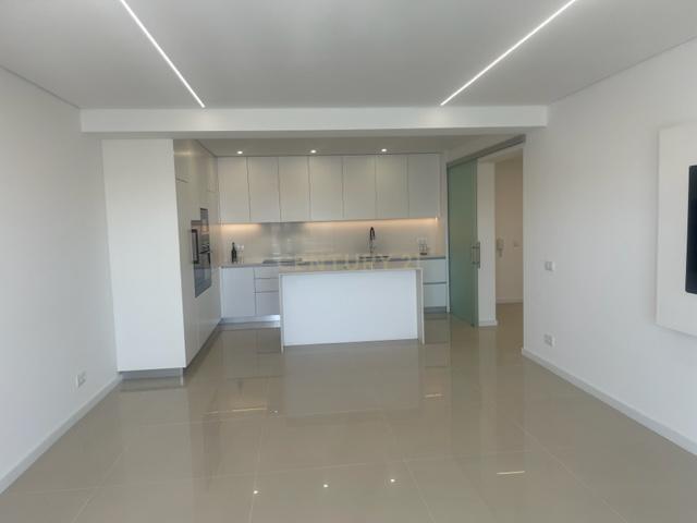 Apartamento com vista deslumbrante sobre a Marina de Vilamoura! - Image 18