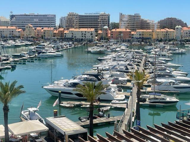 Apartamento com vista deslumbrante sobre a Marina de Vilamoura! - Image 4
