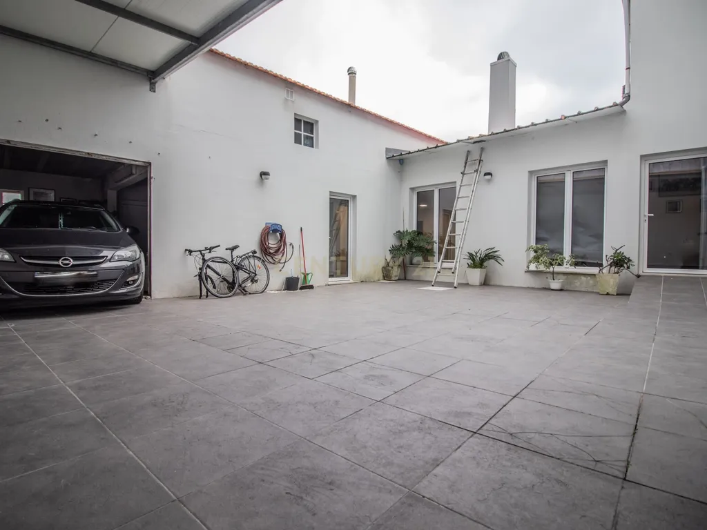 Moradia T8 com piso térreo adaptado, pátio interior, churrasqueira, jardim e horta no Paião, Figueira da Foz - Image 32