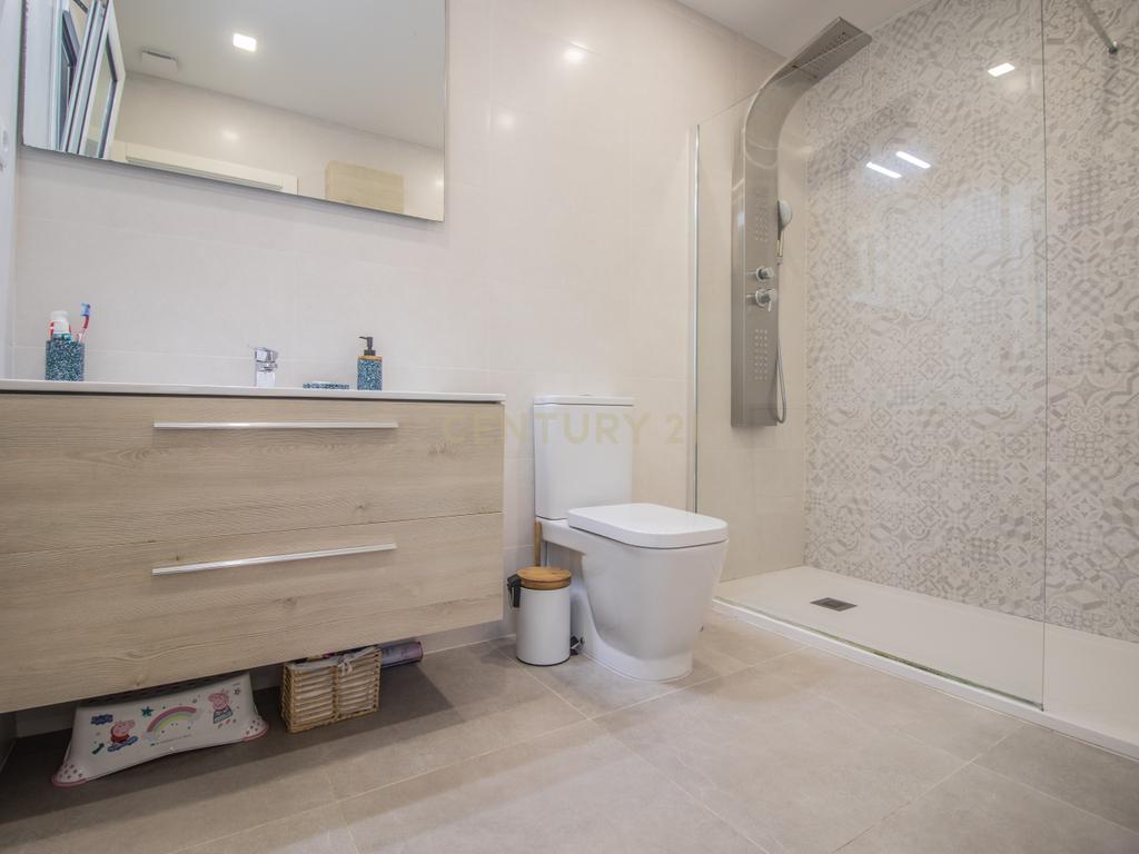 Moradia T8 com piso térreo adaptado, pátio interior, churrasqueira, jardim e horta no Paião, Figueira da Foz - Image 37