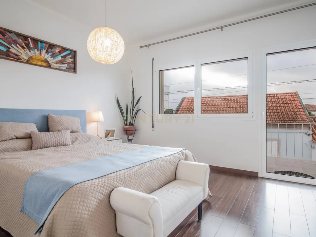 Moradia T8 com piso térreo adaptado, pátio interior, churrasqueira, jardim e horta no Paião, Figueira da Foz - Image 43