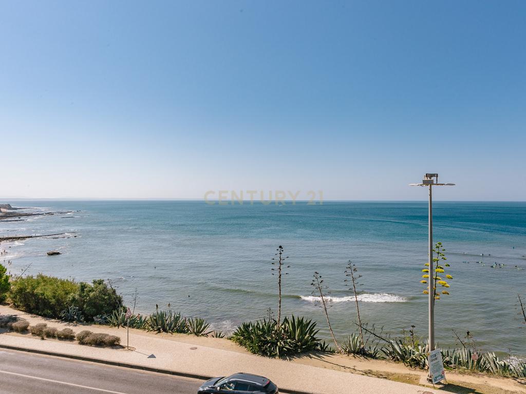 Apartamento T2+1 em frente à praia, S. Pedro do Estoril, Lisboa - Image 9