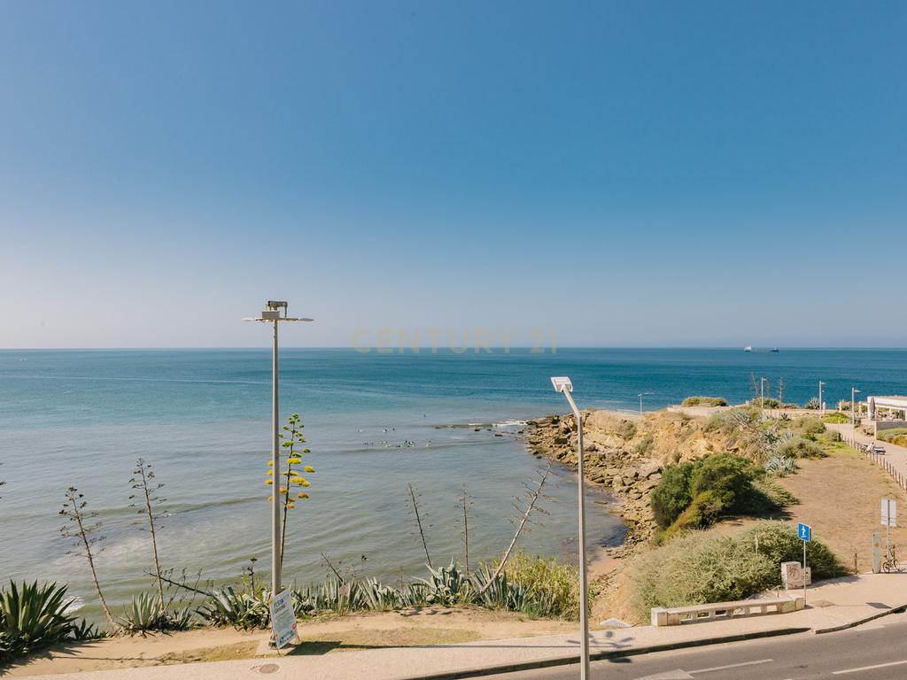 Apartamento T2+1 em frente à praia, S. Pedro do Estoril, Lisboa - Image 6