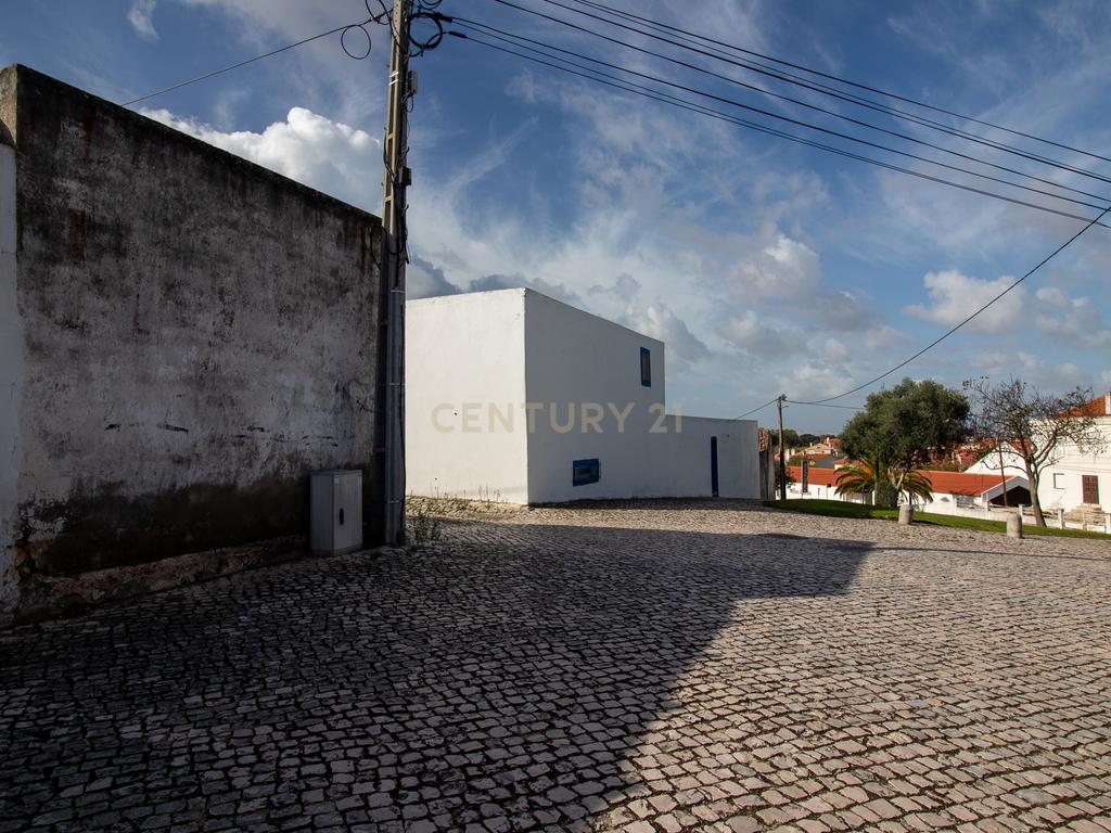 Moradia para Recuperar - Atalaia - Montijo - Image 5