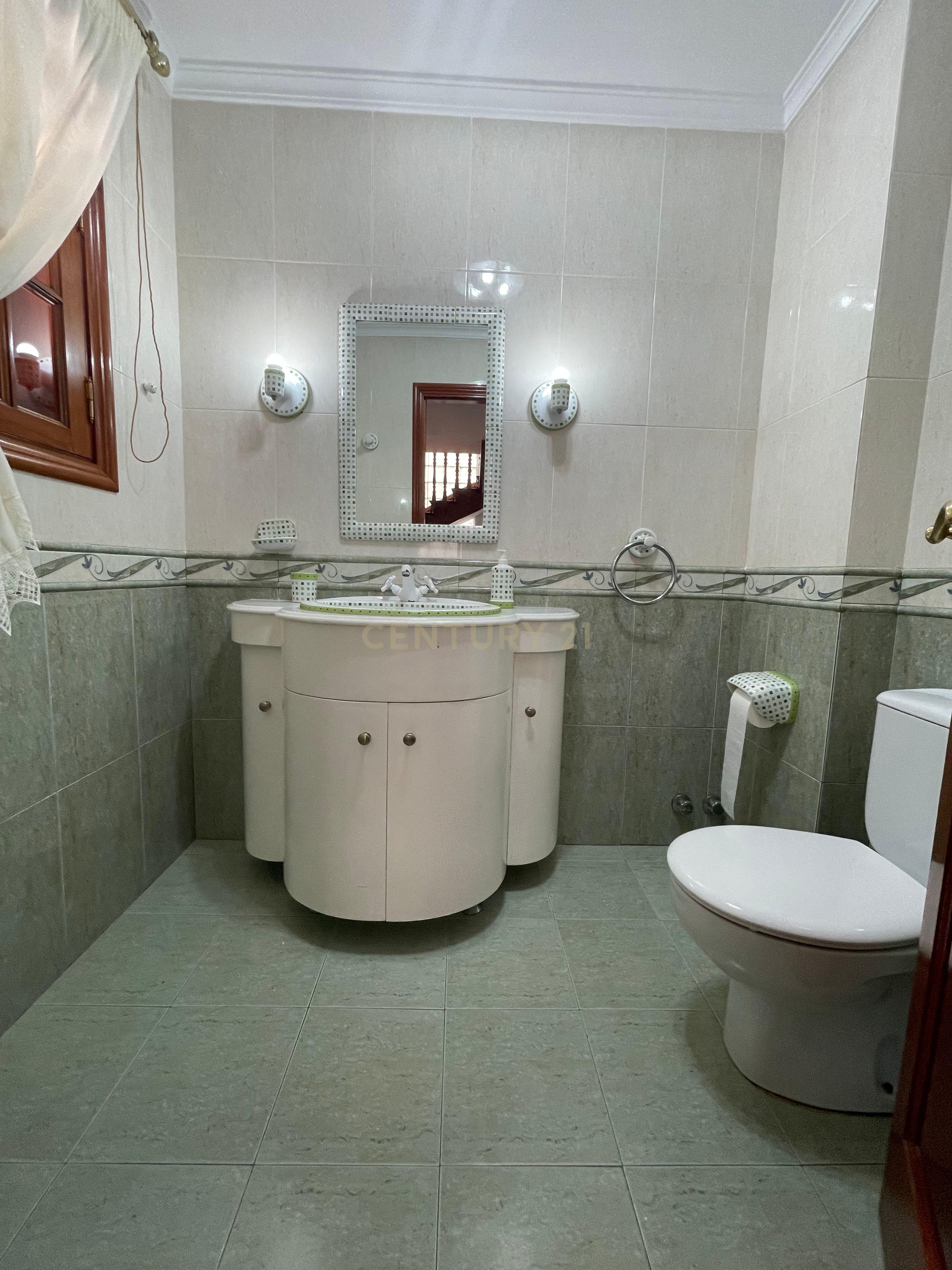 undefined - Image 6