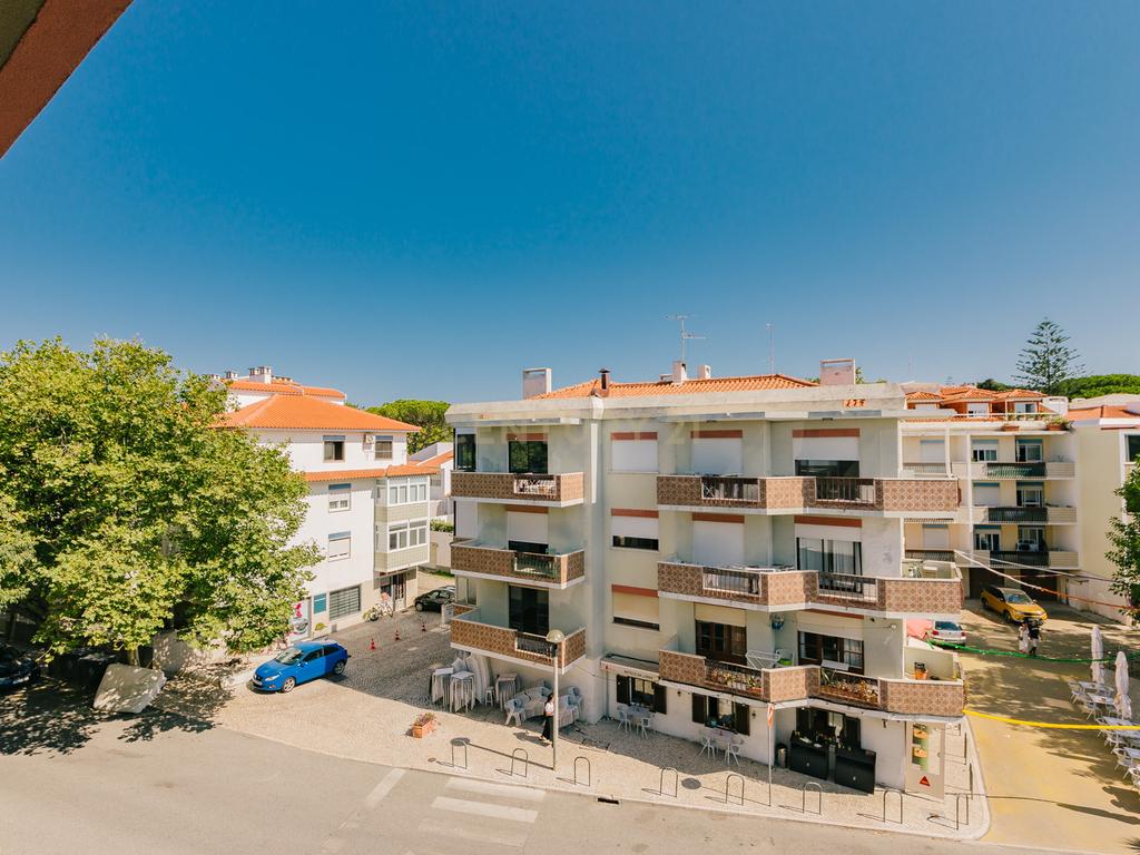 Apartamento T2+1 em frente à praia, S. Pedro do Estoril, Lisboa - Image 15