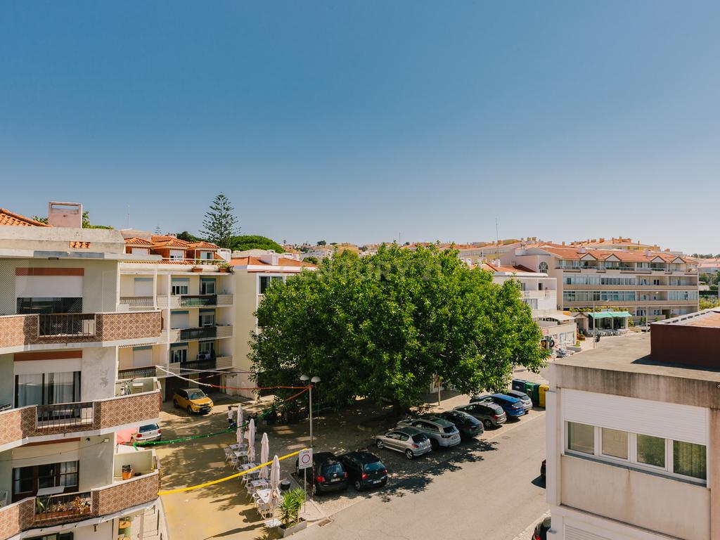 Apartamento T2+1 em frente à praia, S. Pedro do Estoril, Lisboa - Image 16