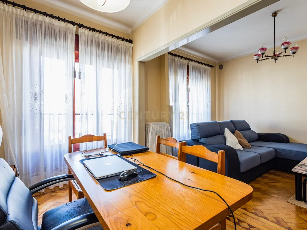 Prédio com 2 Apartamentos T3 para Venda! Oportunidade de Investimento! - Image 23