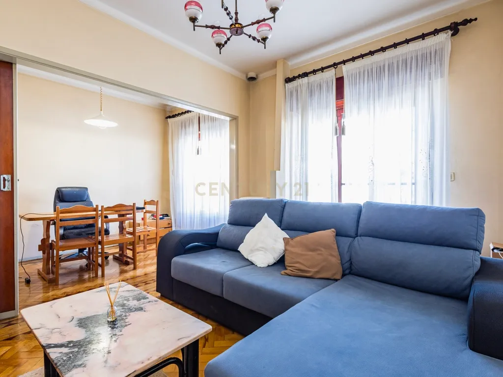 Prédio com 2 Apartamentos T3 para Venda! Oportunidade de Investimento! - Image 20