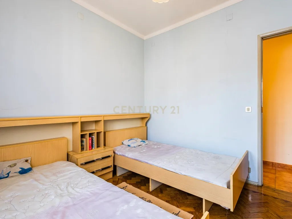 Prédio com 2 Apartamentos T3 para Venda! Oportunidade de Investimento! - Image 28