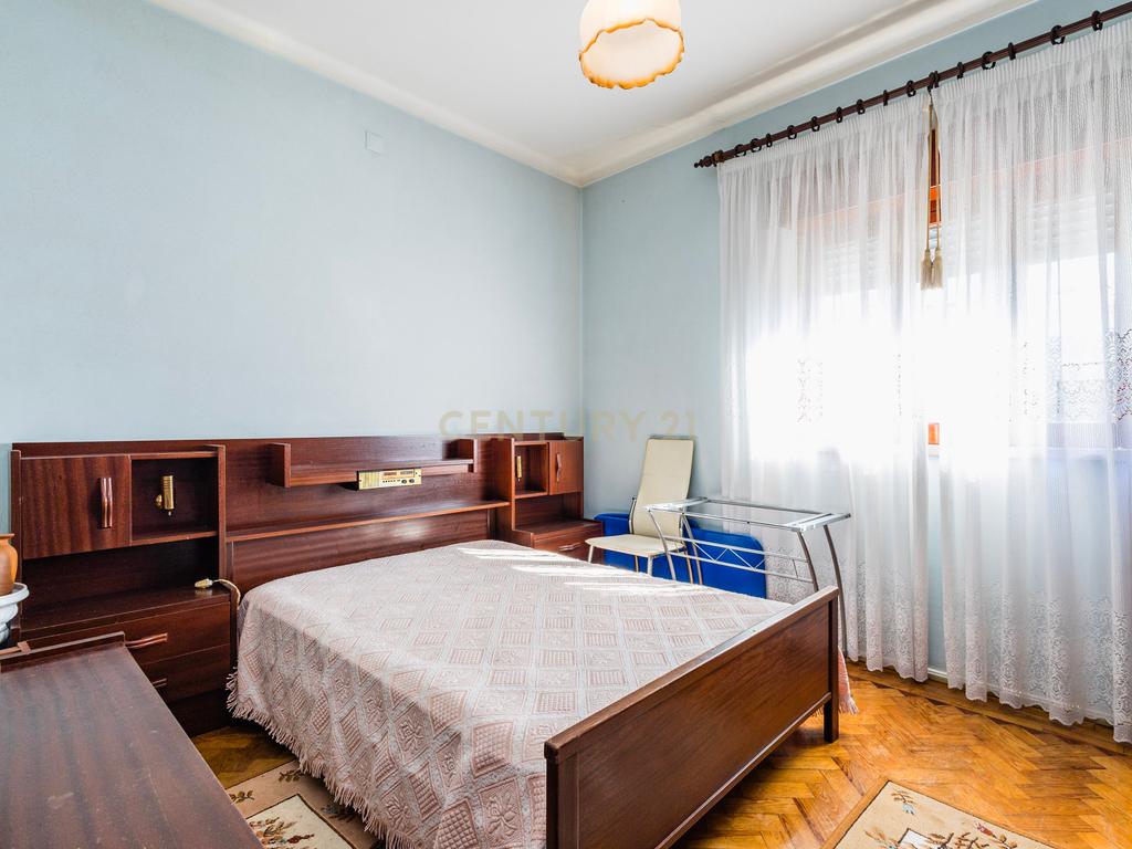 Prédio com 2 Apartamentos T3  para Venda! Oportunidade de Investimento! - Image 26