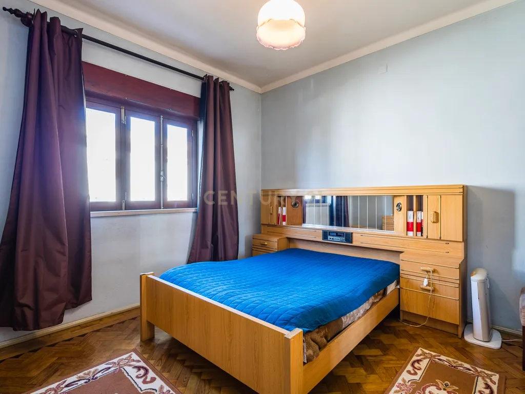 Prédio com 2 Apartamentos T3 para Venda! Oportunidade de Investimento! - Image 30