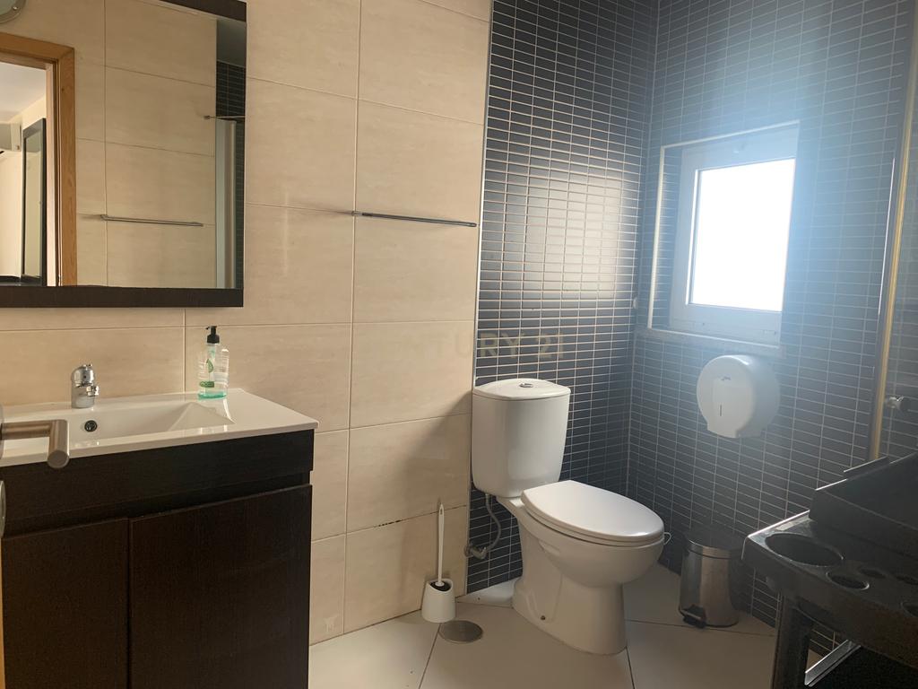 Propriedade a venda na zona Geres c/2 quartos - Image 13