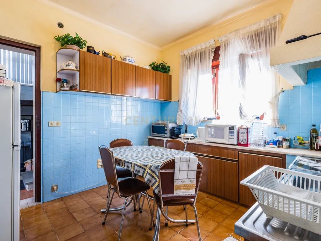 Prédio com 2 Apartamentos T3 para Venda! Oportunidade de Investimento! - Image 24