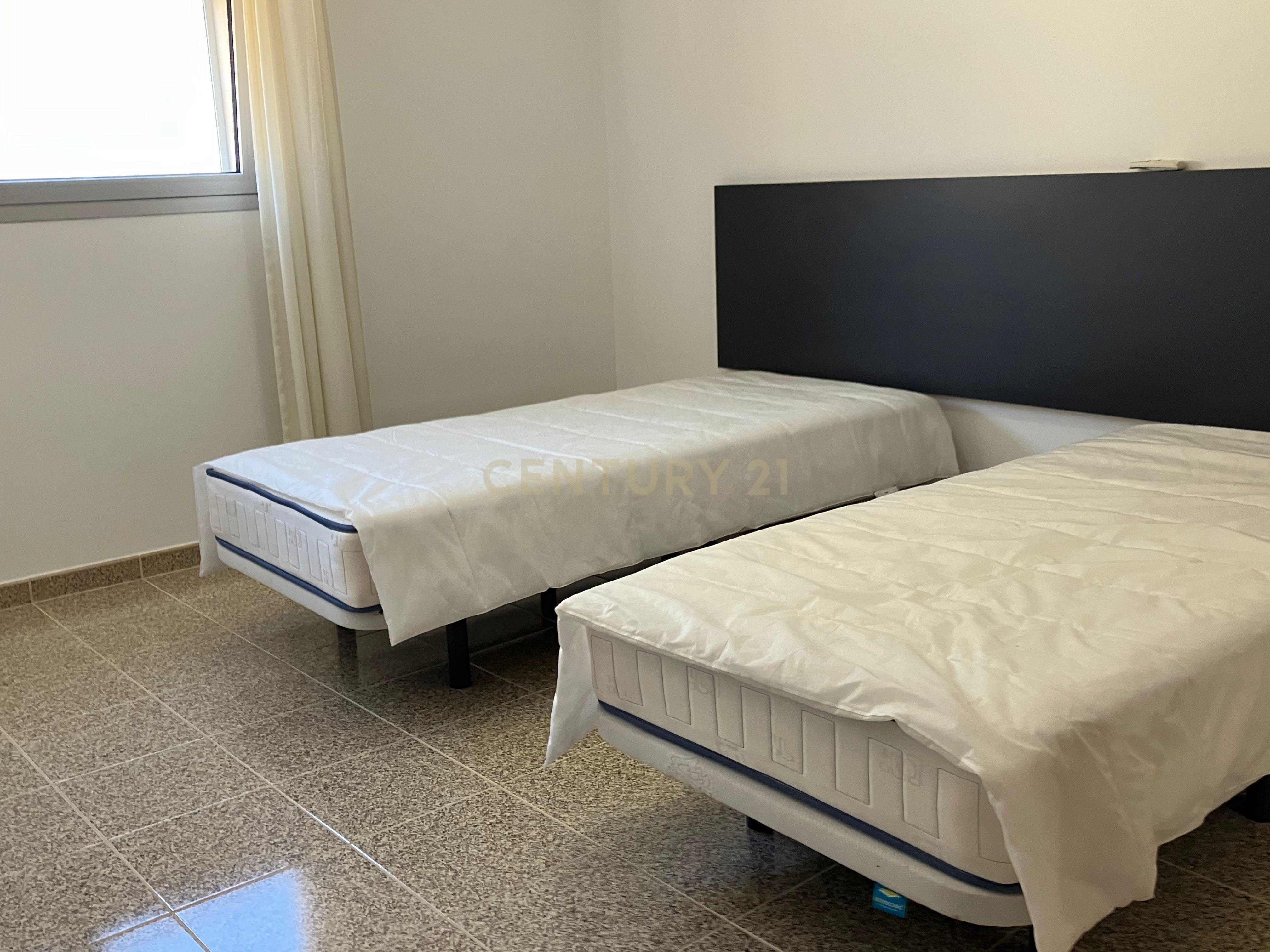 Moradia em condominio fechado com piscina - Image 21