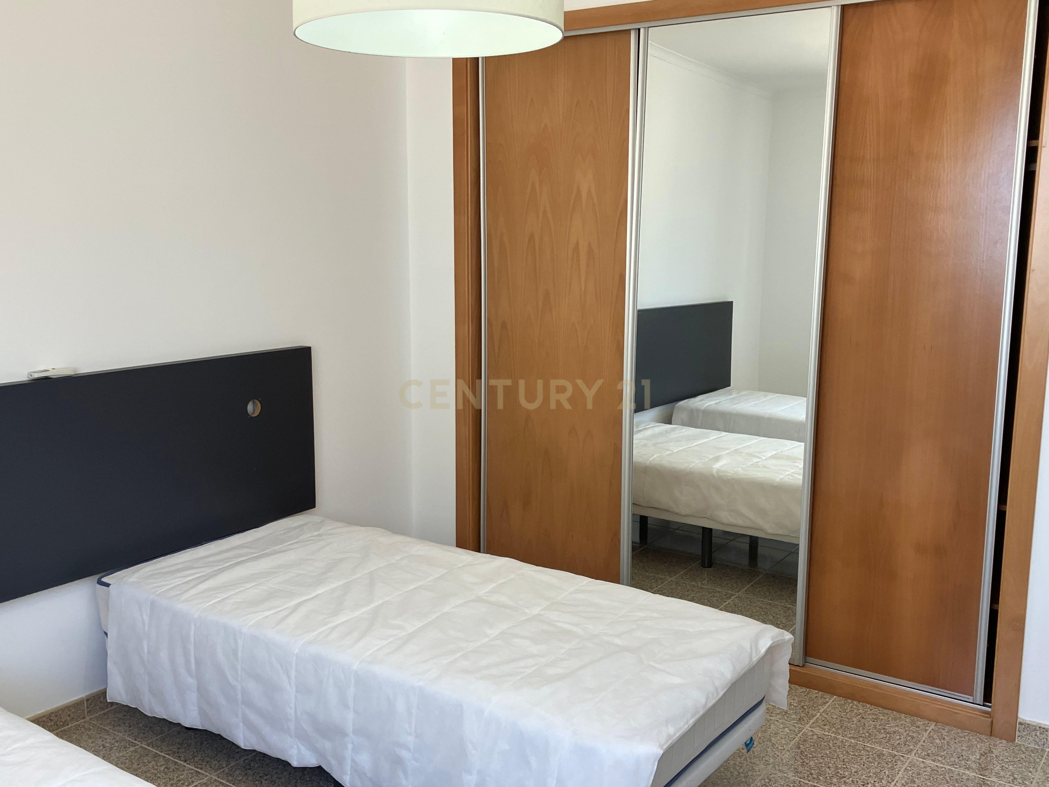 Moradia em condominio fechado com piscina - Image 24