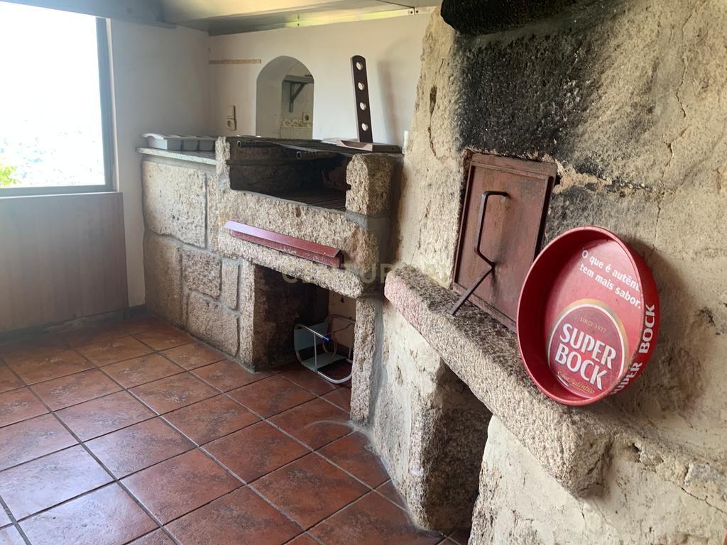 Mini Hotel à Venda na Zona do Gerês como 18 quartos , Restaurante, Cafe,l - Image 8