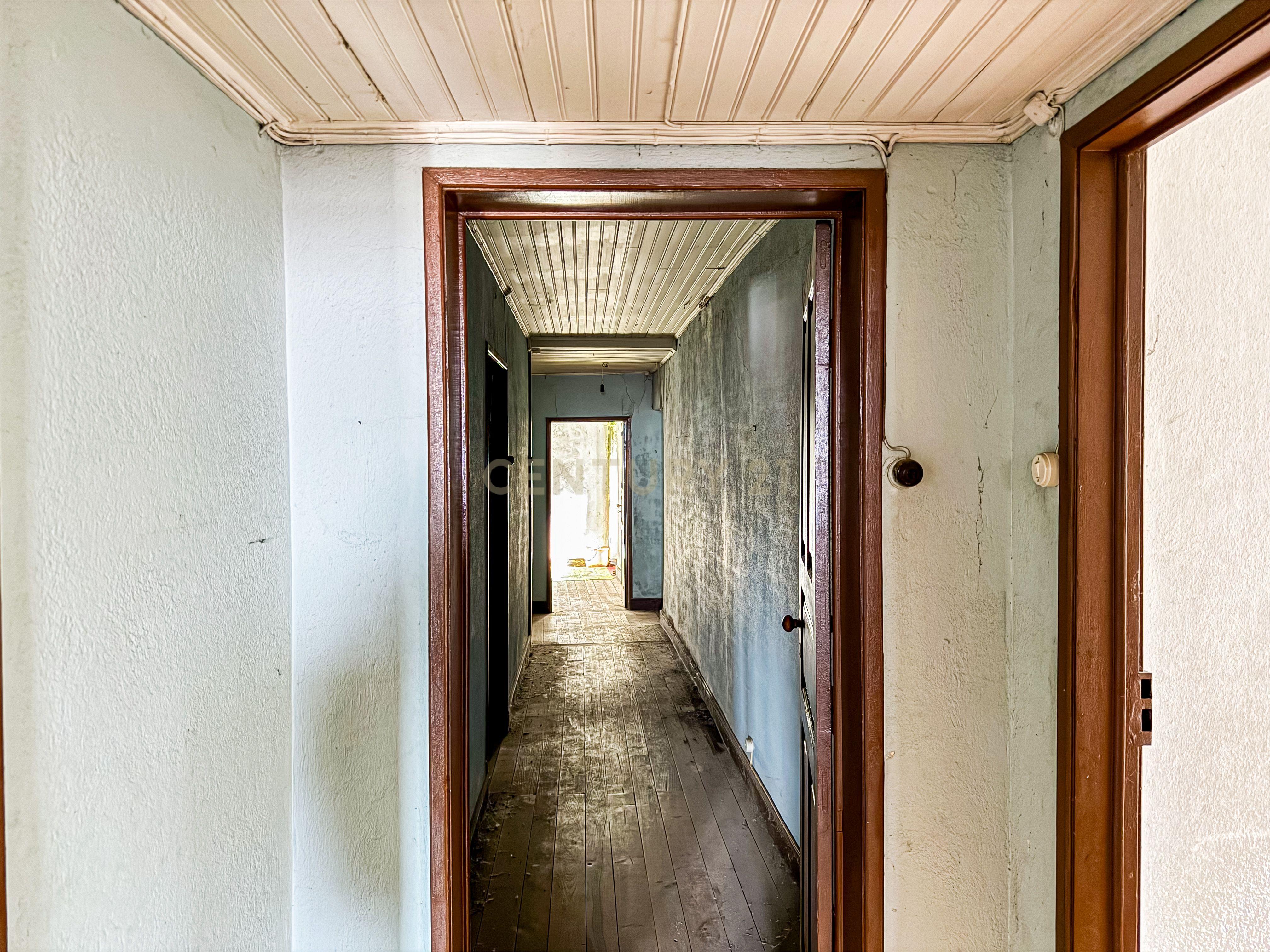 Prédio na Zona Histórica de Bragança - Image 35