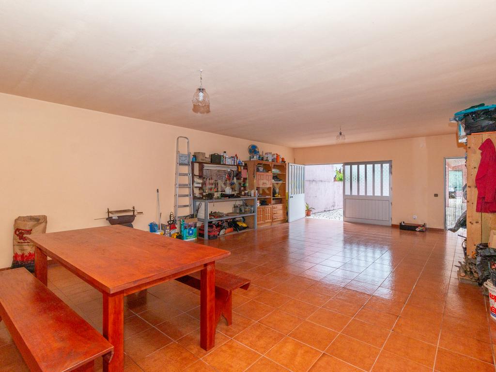 Moradia T3 Térrea  Vieira de Leiria - Image 36
