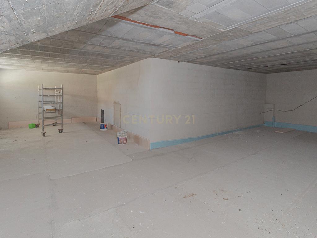 undefined - Image 6