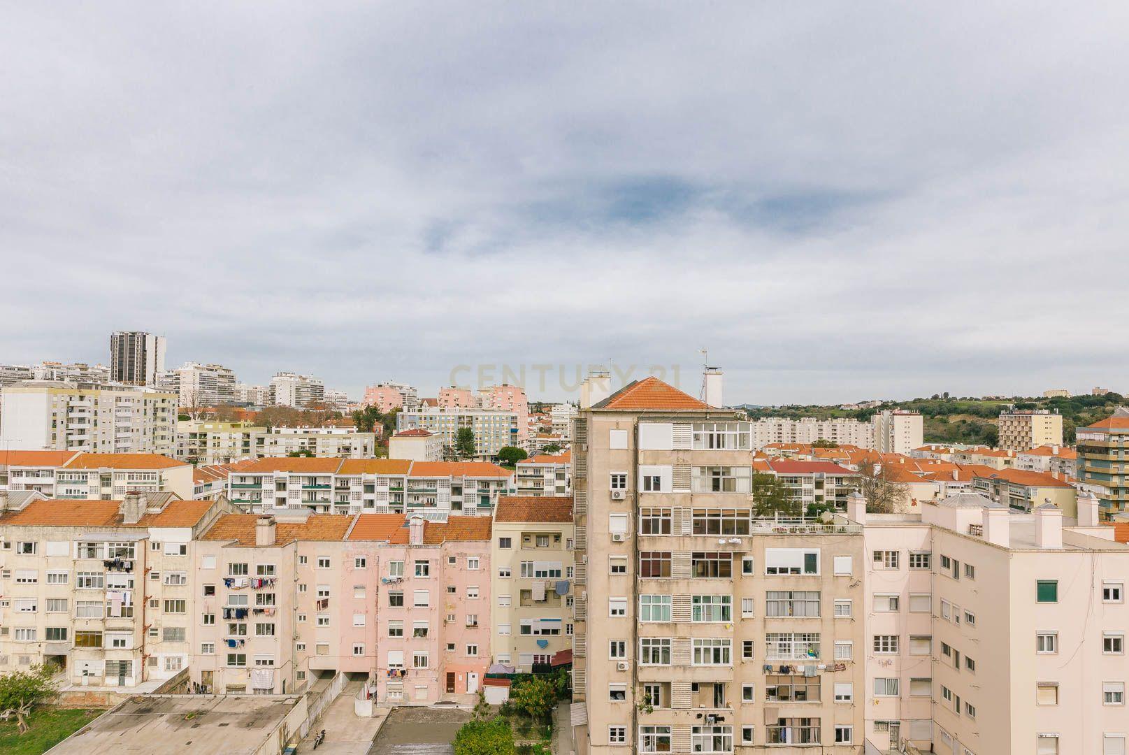 Apartamento T3 em Lisboa com Elevador - 485.000€ - Image 21