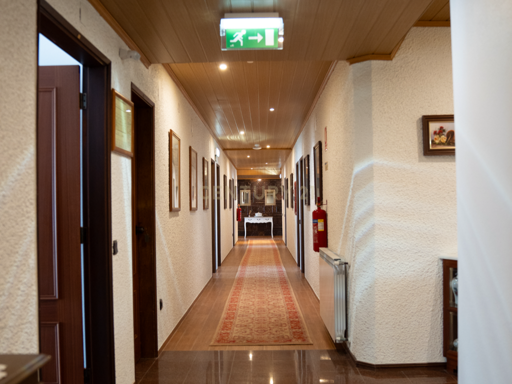 Hotel com 24 Quartos - Praia da Vieira - Leiria - Image 12