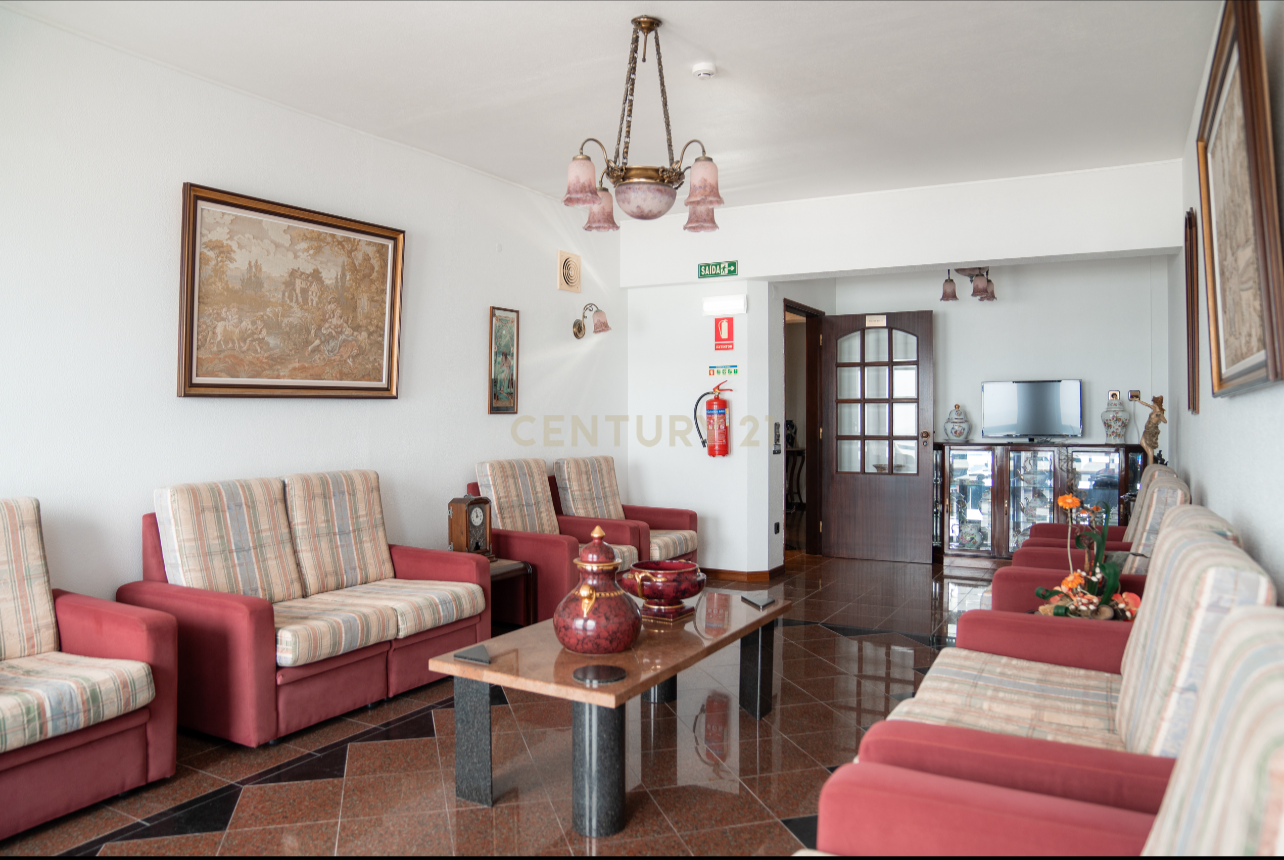 Hotel com 24 Quartos - Praia da Vieira - Leiria - Image 16