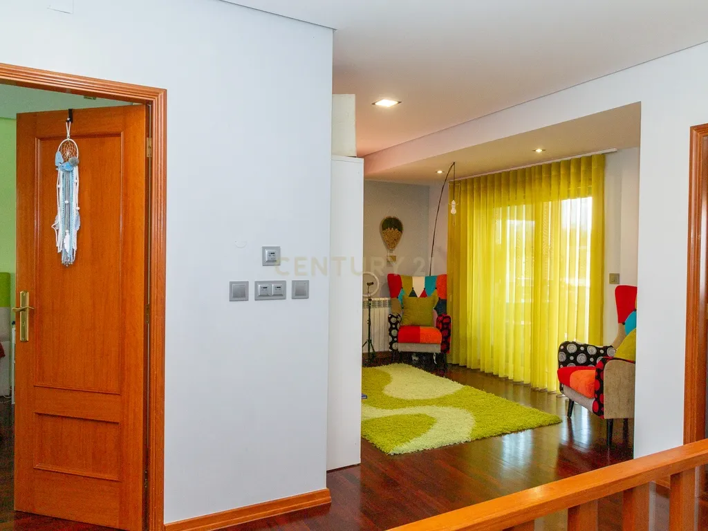 Moradia de Luxo T4, Rua da Romeirinha, Regueira de Pontes! - Image 43