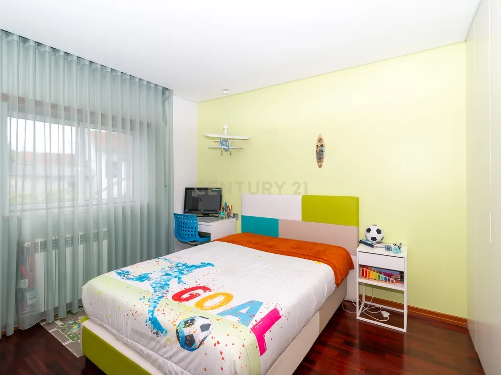Moradia de Luxo T4, Rua da Romeirinha, Regueira de Pontes! - Image 38