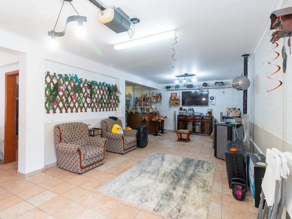 Moradia de Luxo T4, Rua da Romeirinha, Regueira de Pontes! - Image 66
