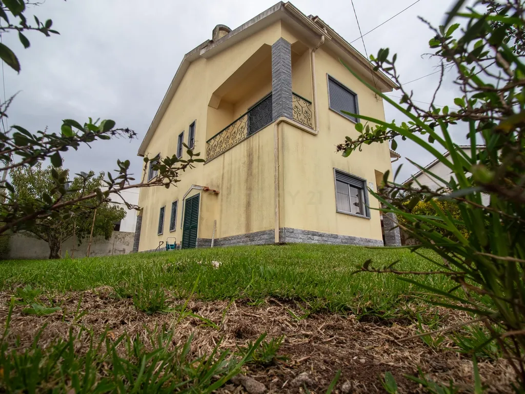 Moradia T3 - Venda do Pinheiro - Mafra - Image 31